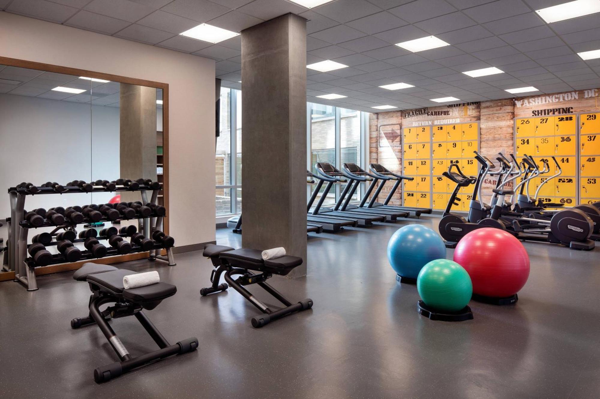 Residence Inn Washington Capitol Hill/Navy Yard Екстер'єр фото
