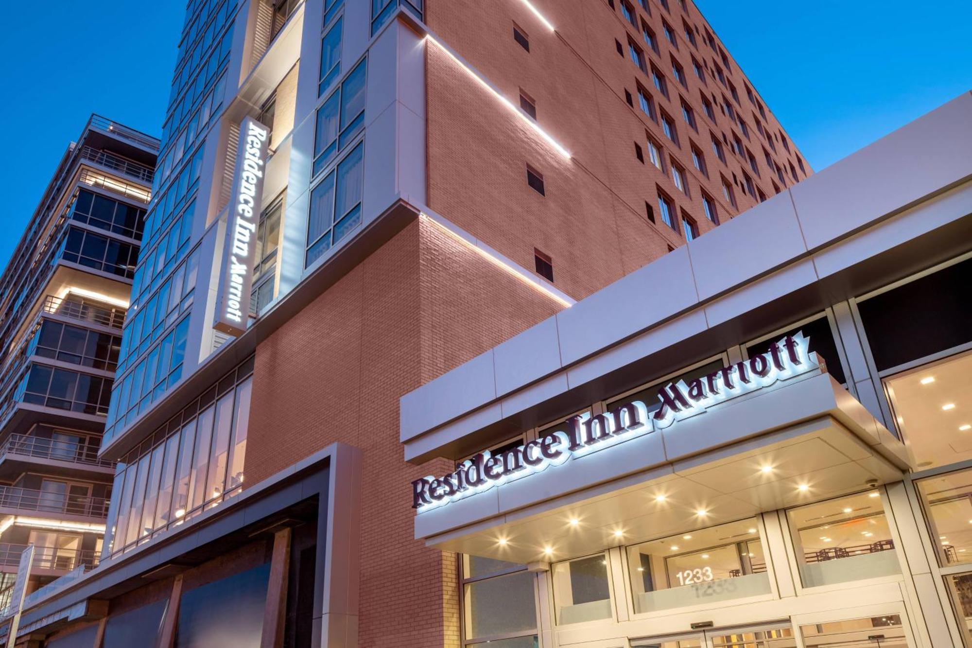 Residence Inn Washington Capitol Hill/Navy Yard Екстер'єр фото